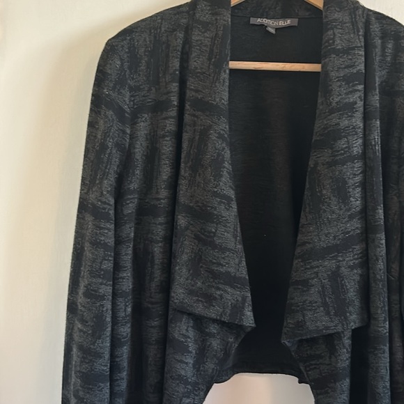 Addition Elle VGUC black and grey design open cardigan, longer waterfall front - Picture 6 of 10